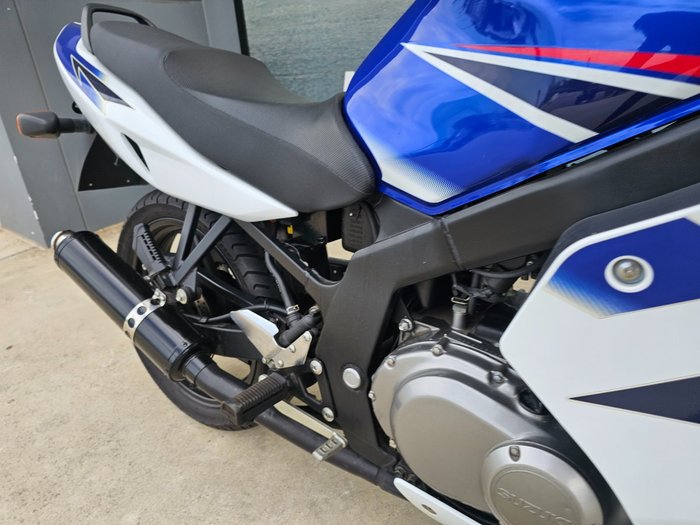 2008 Suzuki GS500F (FULL FAIRING) WHITE/BLUE