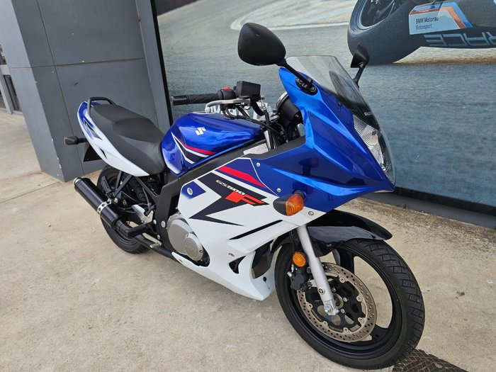 2008 Suzuki GS500F (FULL FAIRING) WHITE/BLUE