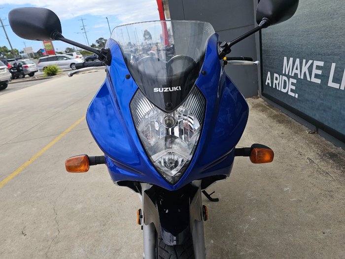 2008 Suzuki GS500F (FULL FAIRING) WHITE/BLUE