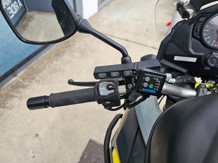 2017 Suzuki V-STROM 1000XT (DL1000XA) Yellow