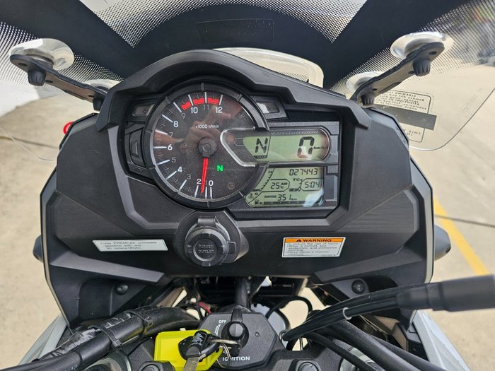 2017 Suzuki V-STROM 1000XT (DL1000XA) Yellow