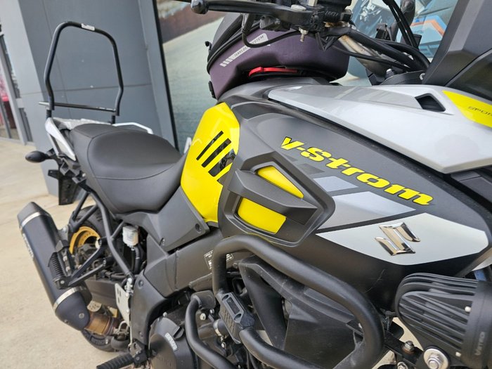 2017 Suzuki V-STROM 1000XT (DL1000XA) Yellow