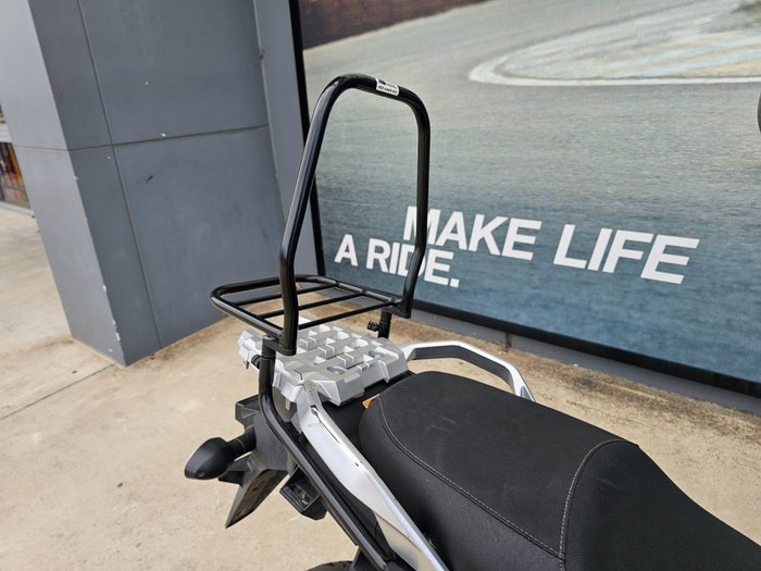 2017 Suzuki V-STROM 1000XT (DL1000XA) Yellow