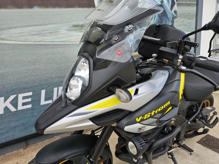 2017 Suzuki V-STROM 1000XT (DL1000XA) Yellow