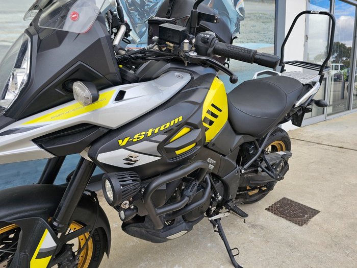 2017 Suzuki V-STROM 1000XT (DL1000XA) Yellow