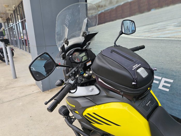2017 Suzuki V-STROM 1000XT (DL1000XA) Yellow