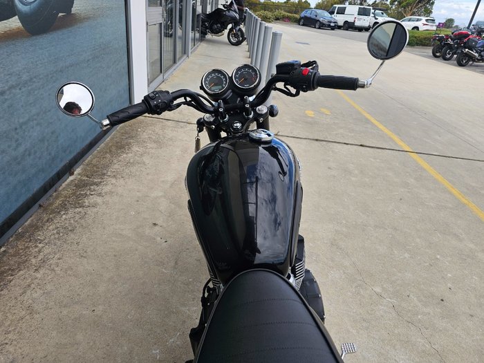 2015 Triumph BONNEVILLE T100 BLACK Black