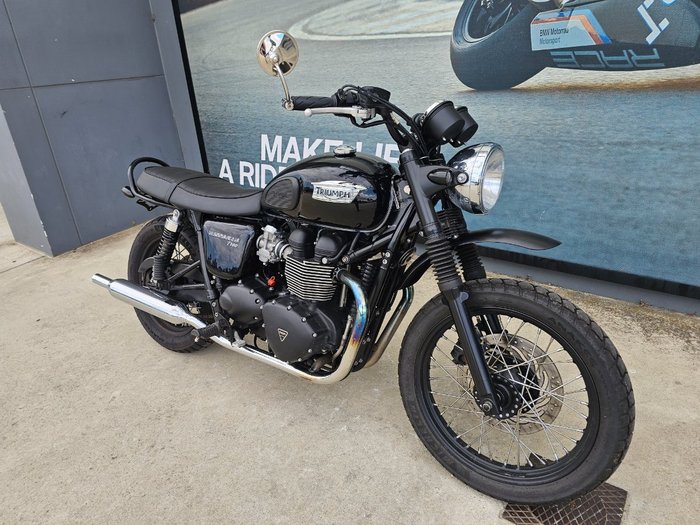 2015 Triumph BONNEVILLE T100 BLACK Black