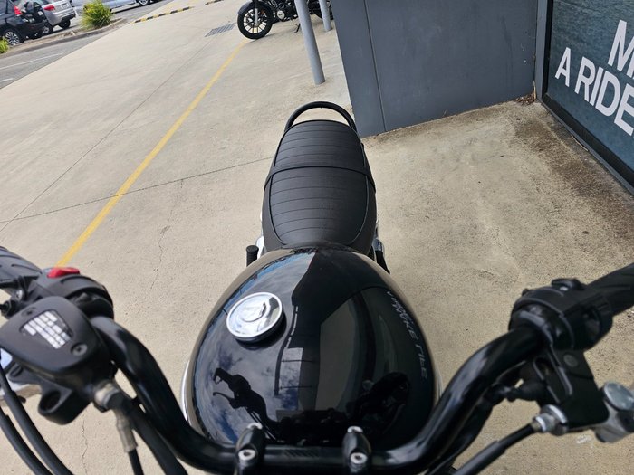 2015 Triumph BONNEVILLE T100 BLACK Black