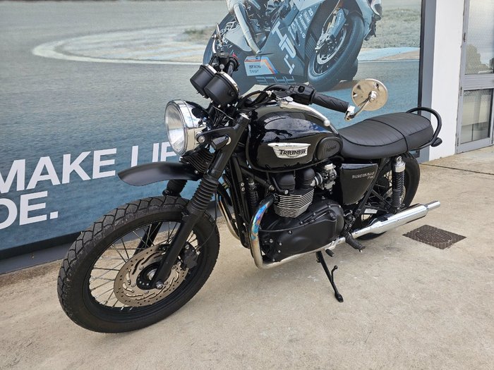 2015 Triumph BONNEVILLE T100 BLACK Black