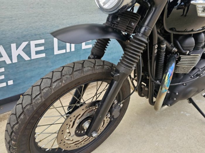 2015 Triumph BONNEVILLE T100 BLACK Black