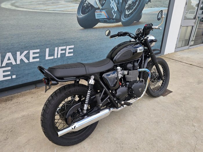 2015 Triumph BONNEVILLE T100 BLACK Black