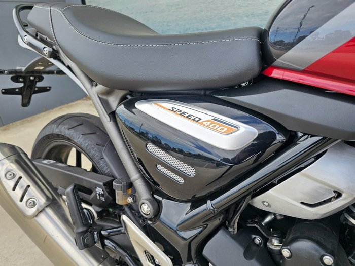 2024 Triumph SPEED 400 Red