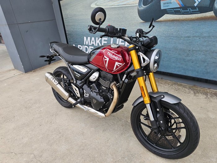2024 Triumph SPEED 400 Red