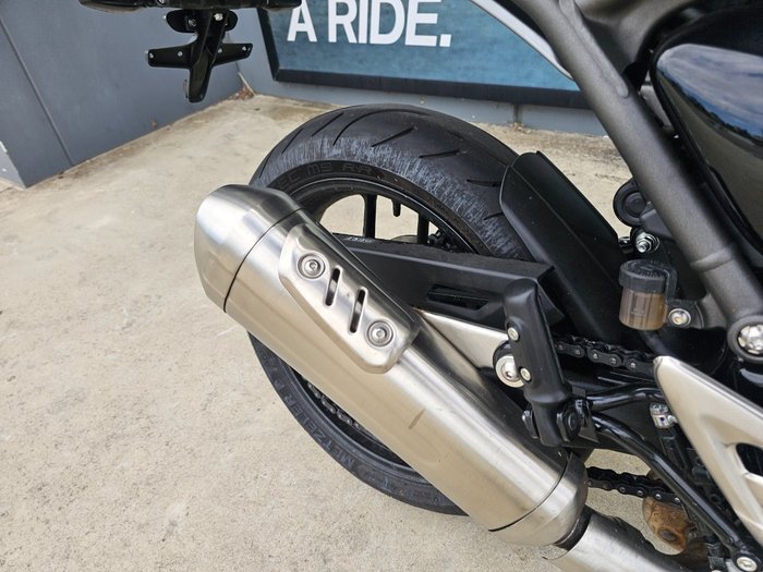 2024 Triumph SPEED 400 Red