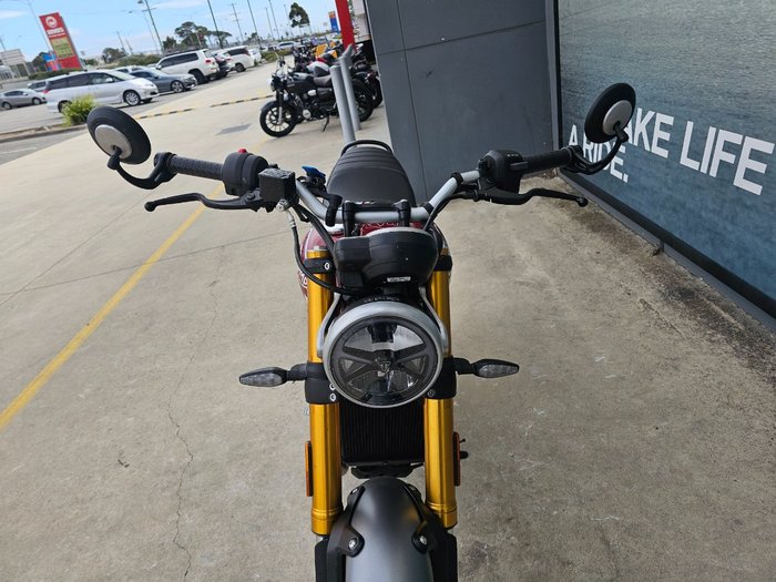 2024 Triumph SPEED 400 Red