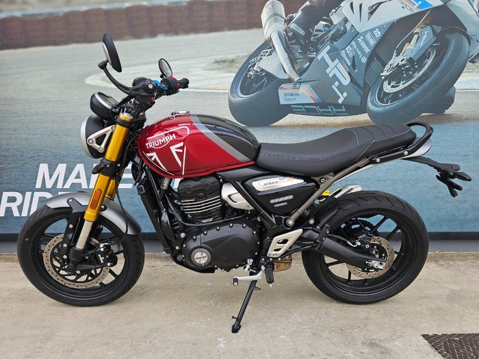 2024 Triumph SPEED 400 Red