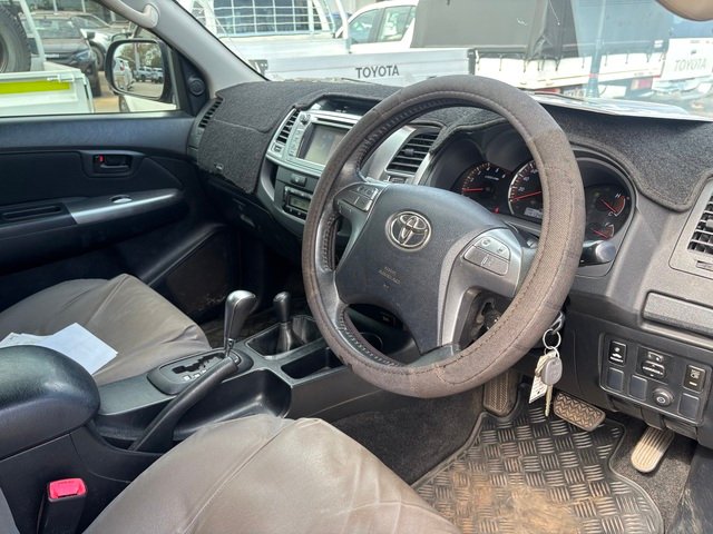 2014 Toyota Hilux HILUX 4x4 3.0L T/D D/C A/T SR5 1R77200 002 Tidal Blue