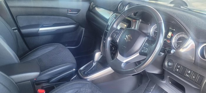 2020 Suzuki Vitara Turbo