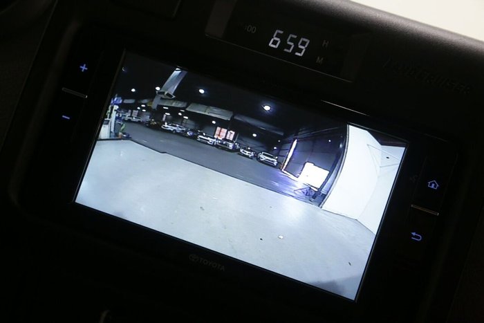 2025 Toyota Landcruiser GXL