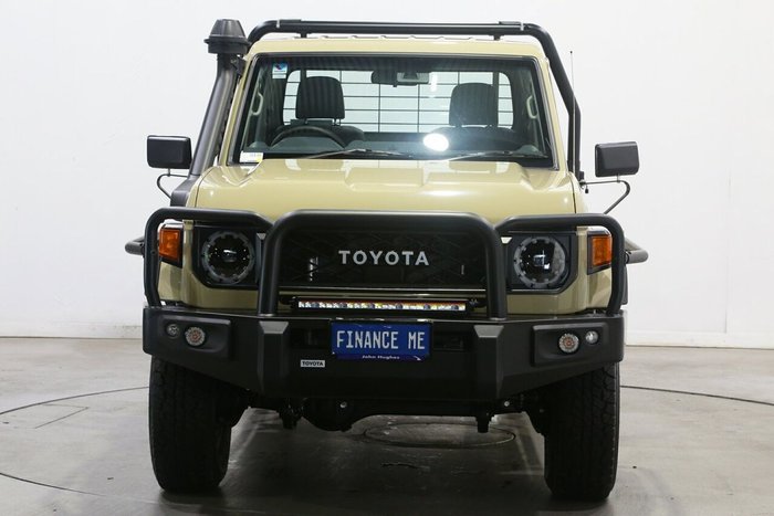 2025 Toyota Landcruiser GXL
