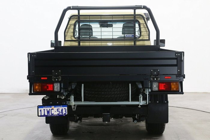 2025 Toyota Landcruiser GXL