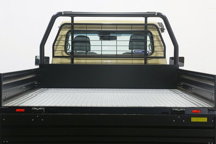 2025 Toyota Landcruiser GXL