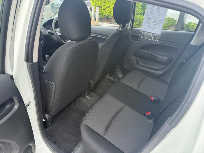 2021 Mitsubishi Mirage ES