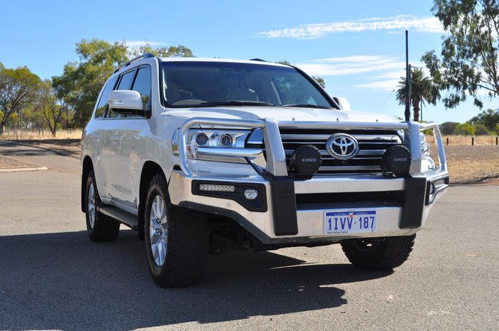 2018 Toyota Landcruiser