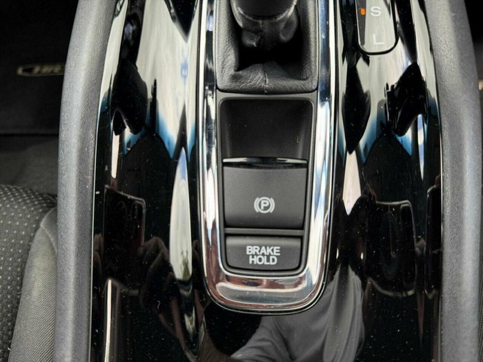 2019 Honda HR-V VTi-S