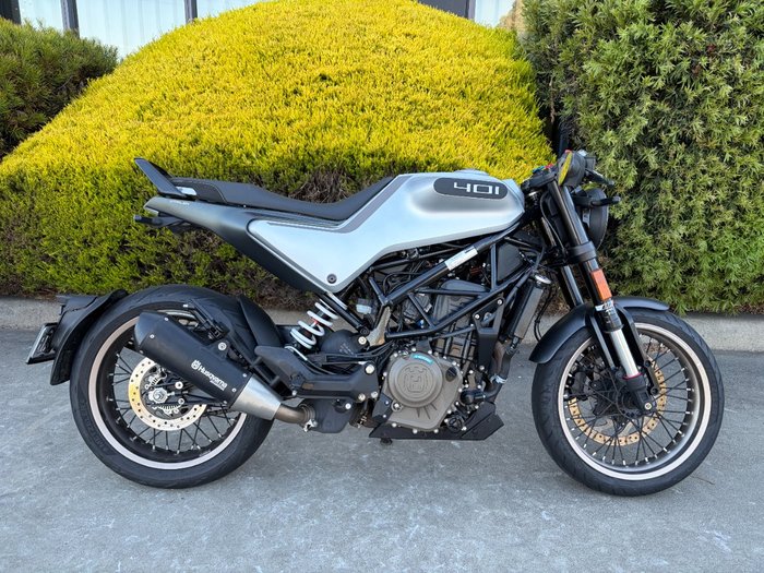 2021 Husqvarna SVARTPILEN 401