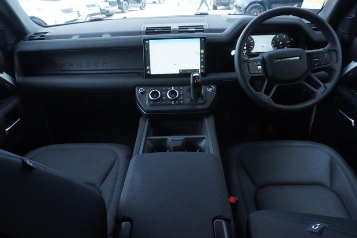 2025 Land Rover Defender 110 D350 X-Dynamic SE