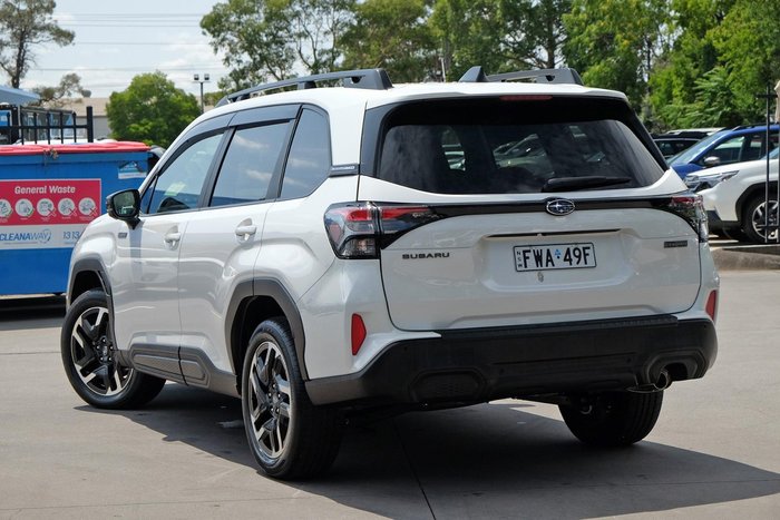2025 Subaru Forester Hybrid S6 MY26 AWD Crystal White