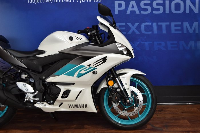 2024 Yamaha YZF-R3