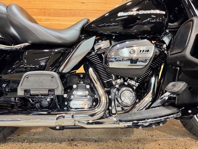 2022 Harley-davidson FLHTK ULTRA LIMITED BLACK