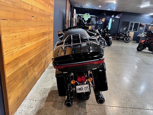 2022 Harley-davidson FLHTK ULTRA LIMITED BLACK