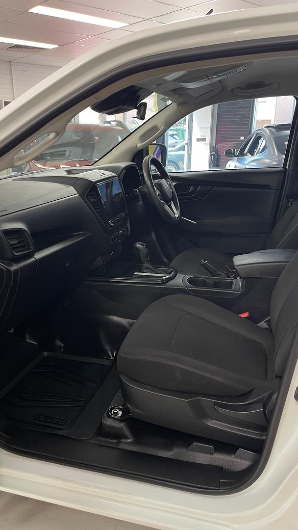 2020 Isuzu D-MAX SX MY21 4X4 Dual Range Mineral White