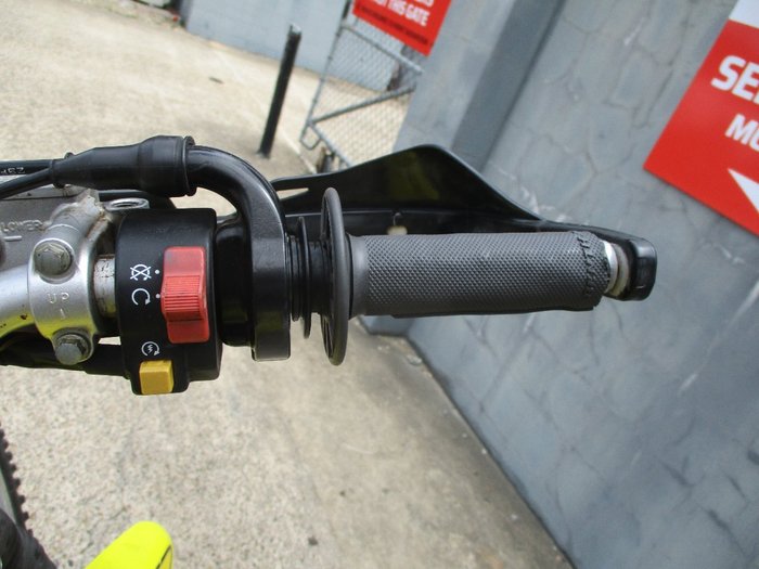 2000 Suzuki DR-Z400 YELLOW