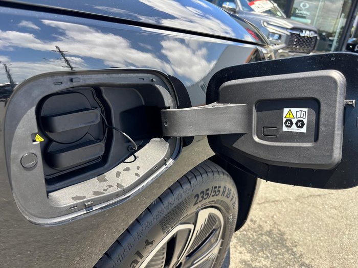 2025 Jaecoo J5 EV Summit