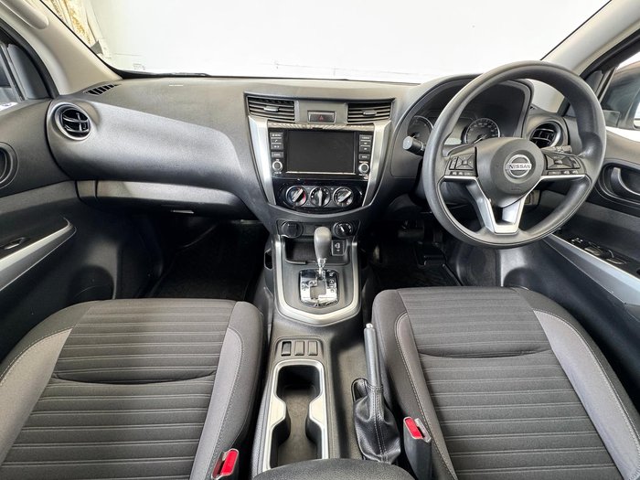 2021 Nissan Navara SL