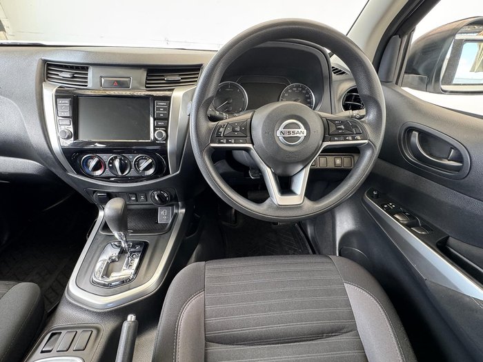 2021 Nissan Navara SL