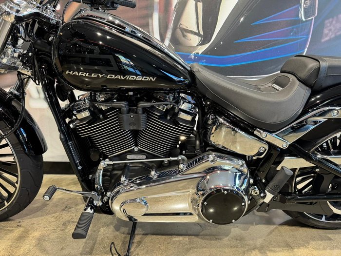 2025 Harley-Davidson Breakout 117 (FXBR) Softail Black