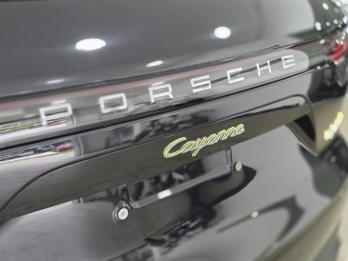 2019 Porsche Cayenne E-Hybrid