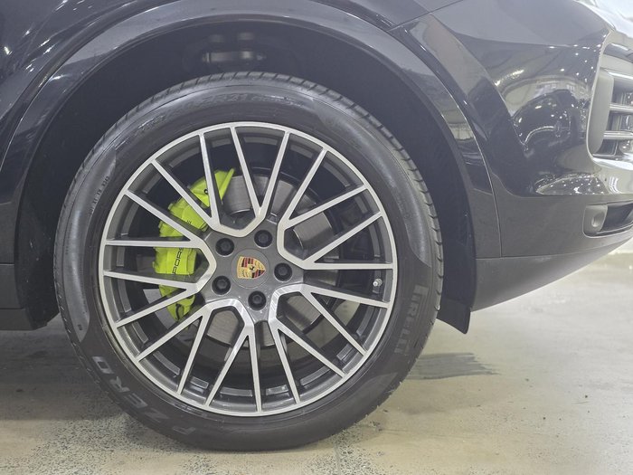 2019 Porsche Cayenne E-Hybrid