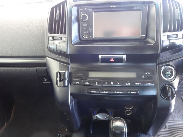 2012 Toyota Landcruiser GXL