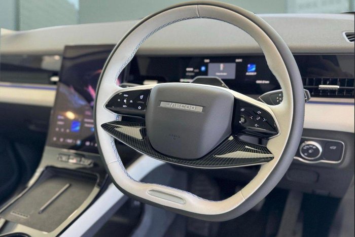 2025 Jaecoo J5 EV Summit