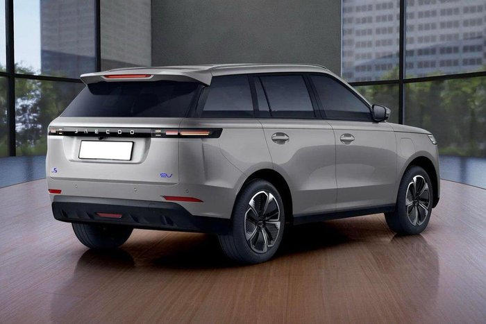 2025 Jaecoo J5 EV Summit