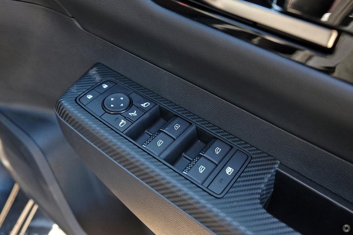 2025 Mitsubishi Triton GSR