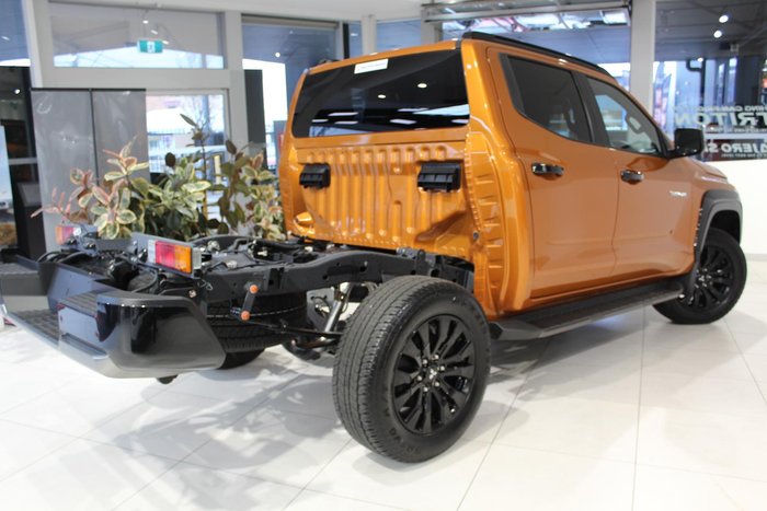 2025 Mitsubishi Triton GSR