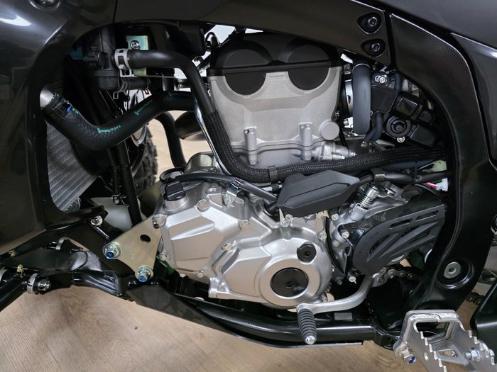 2024 Yamaha YFZ450R BLACK